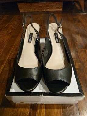 Nine West NEW Black Leather Platform Slingback Heels - NEW